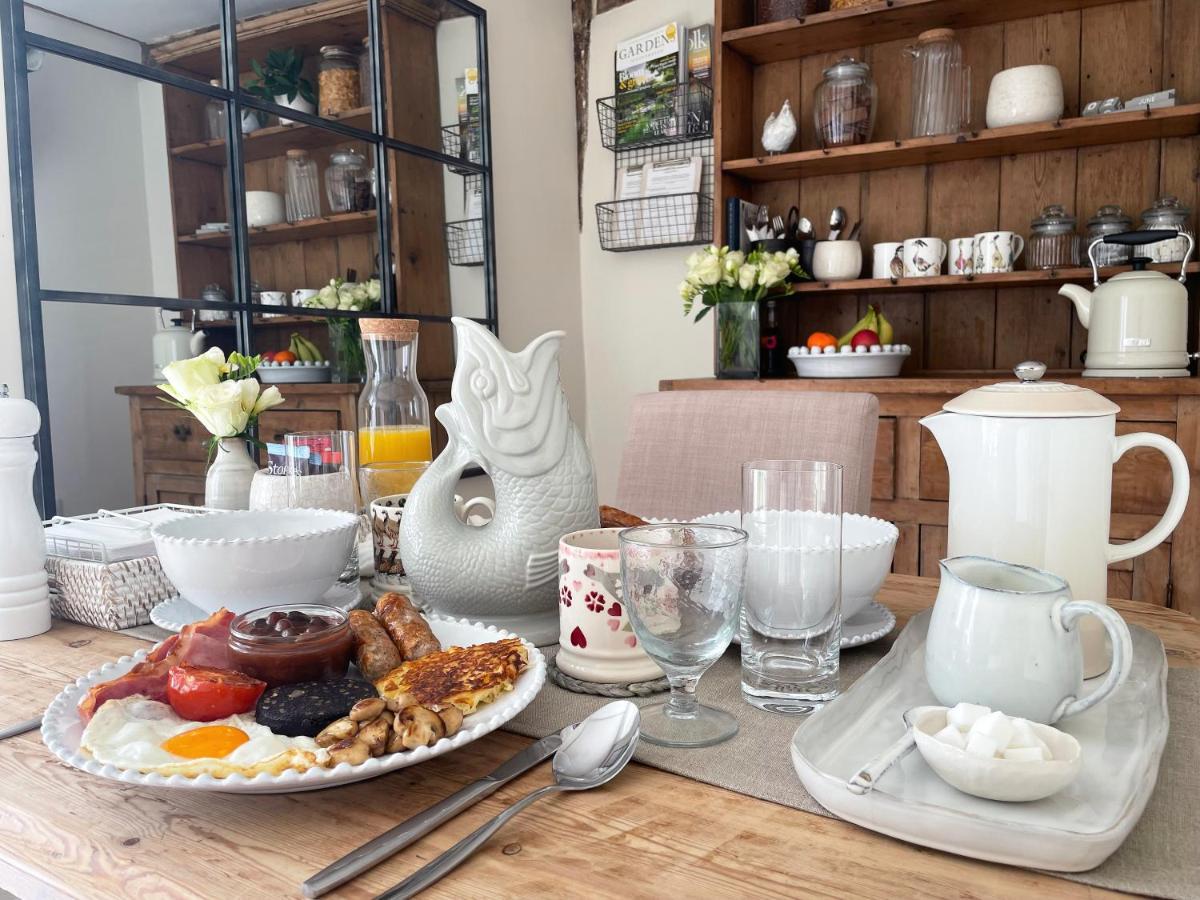 Thurlton Church Farm Bed & Breakfast エクステリア 写真