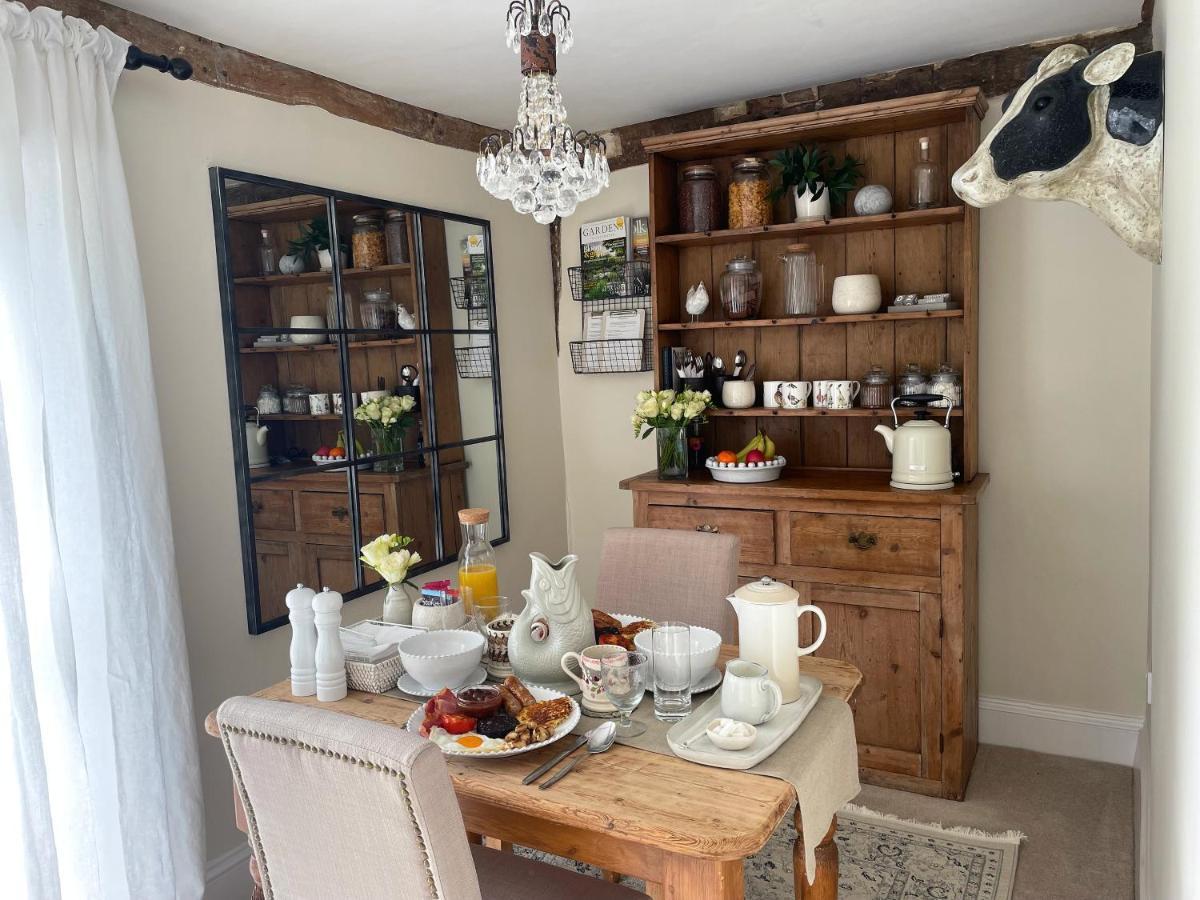 Thurlton Church Farm Bed & Breakfast エクステリア 写真